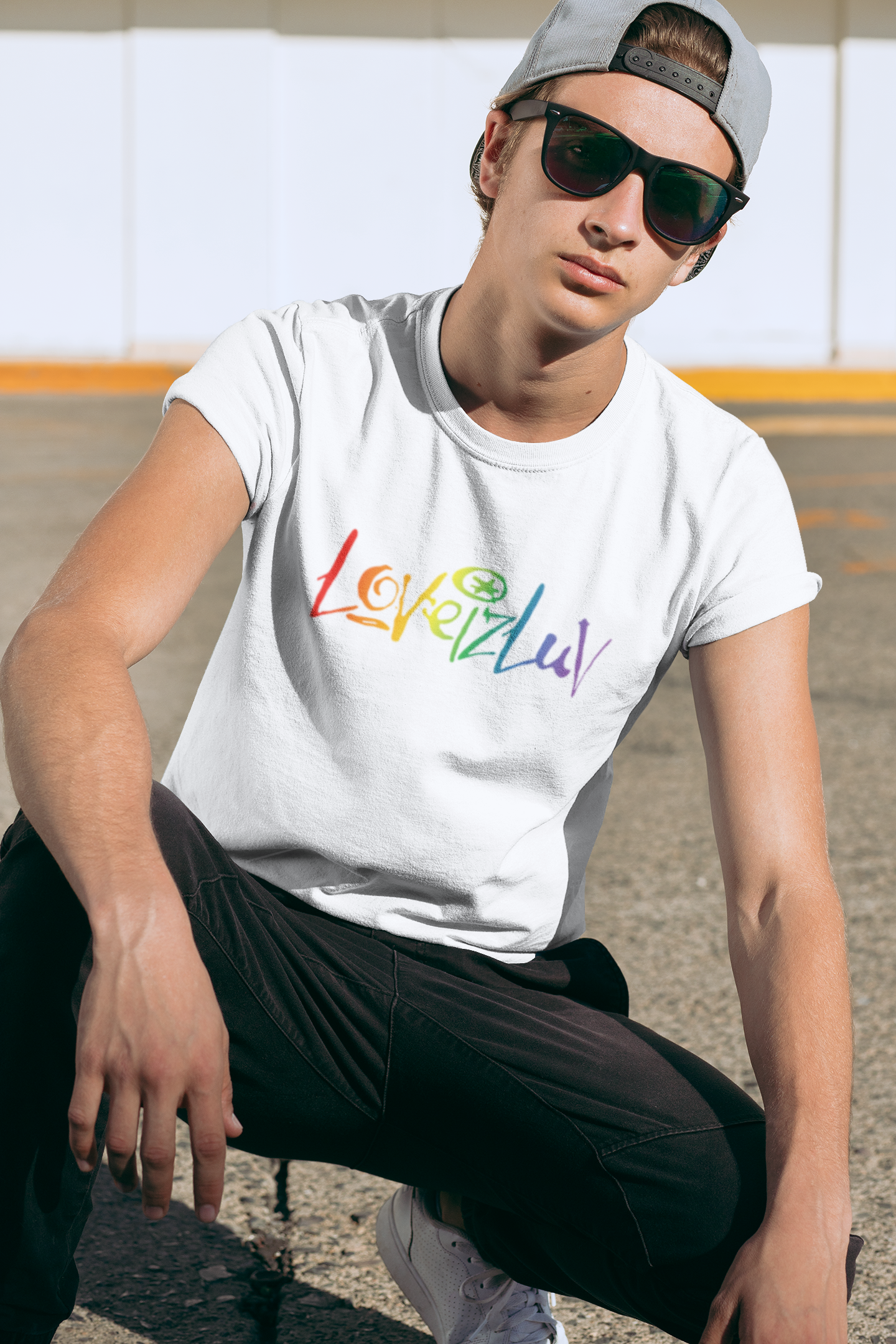 LoveizLuv T-shirt